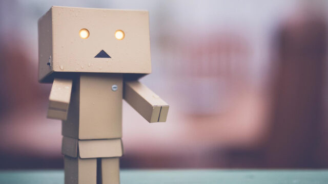 7 Specialist Packaging Solution Tips, Cardboard Robot