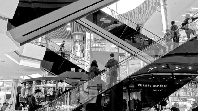 Benefits Of Reverse Logistics, Department Store